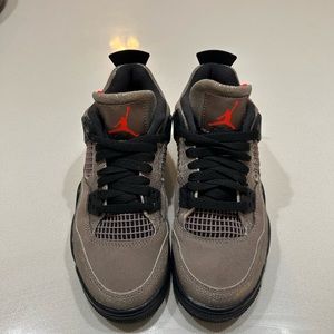 GS Nike Jordan 4 Retro Taupe Haze size 4Y or 5.5W